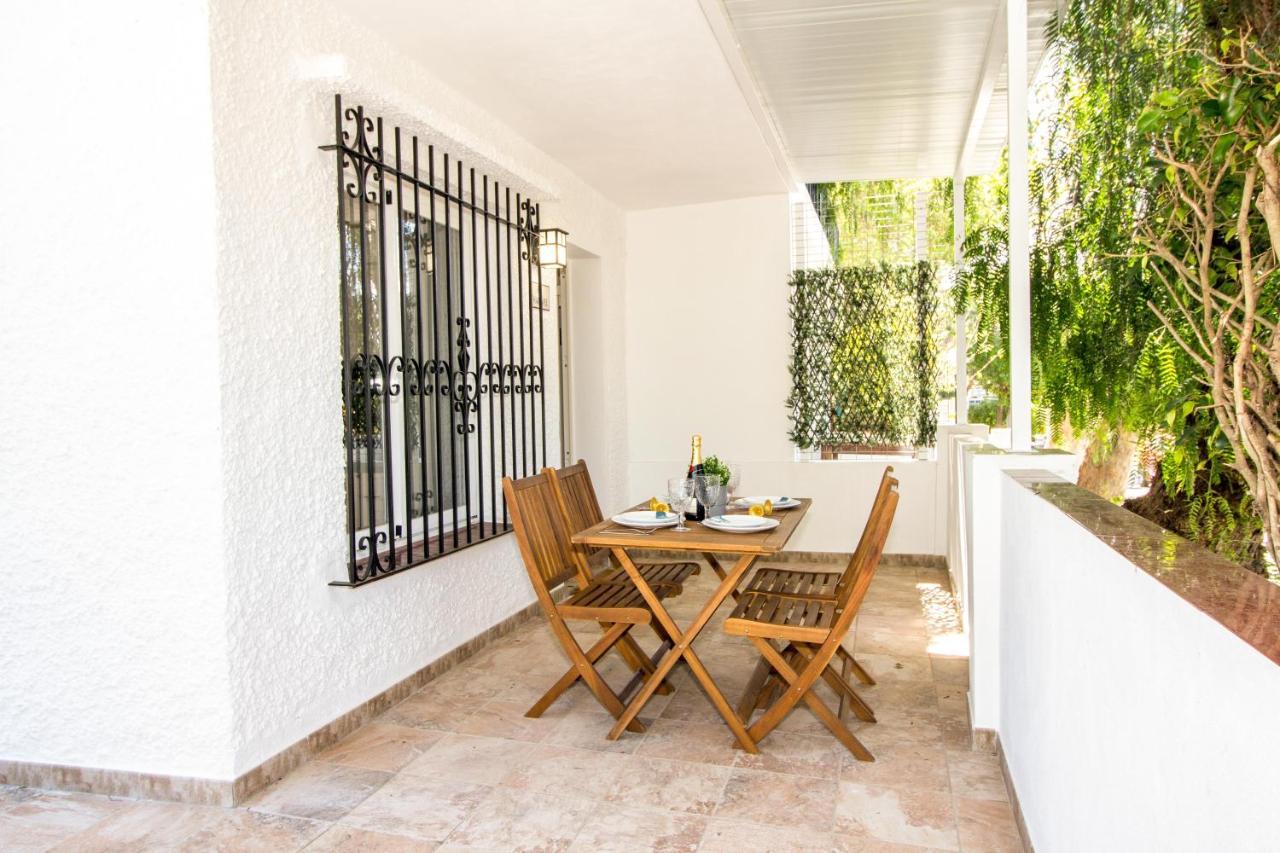 Perfectly Located Beachside Apartment In Elviria Marbella Bagian luar foto